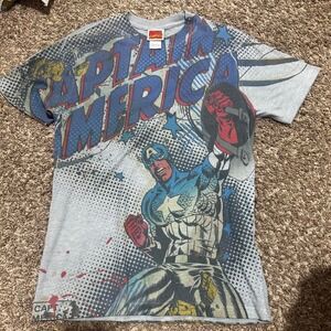Marvel Captain American tee size small
